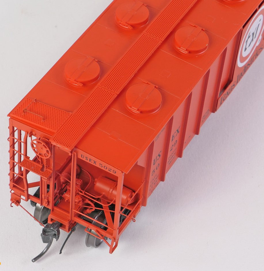 Tangent Scale Models HO 35164-05 Pullman-Standard 2929 Covered Hopper 'Texas Industries 1980' USEX #5026