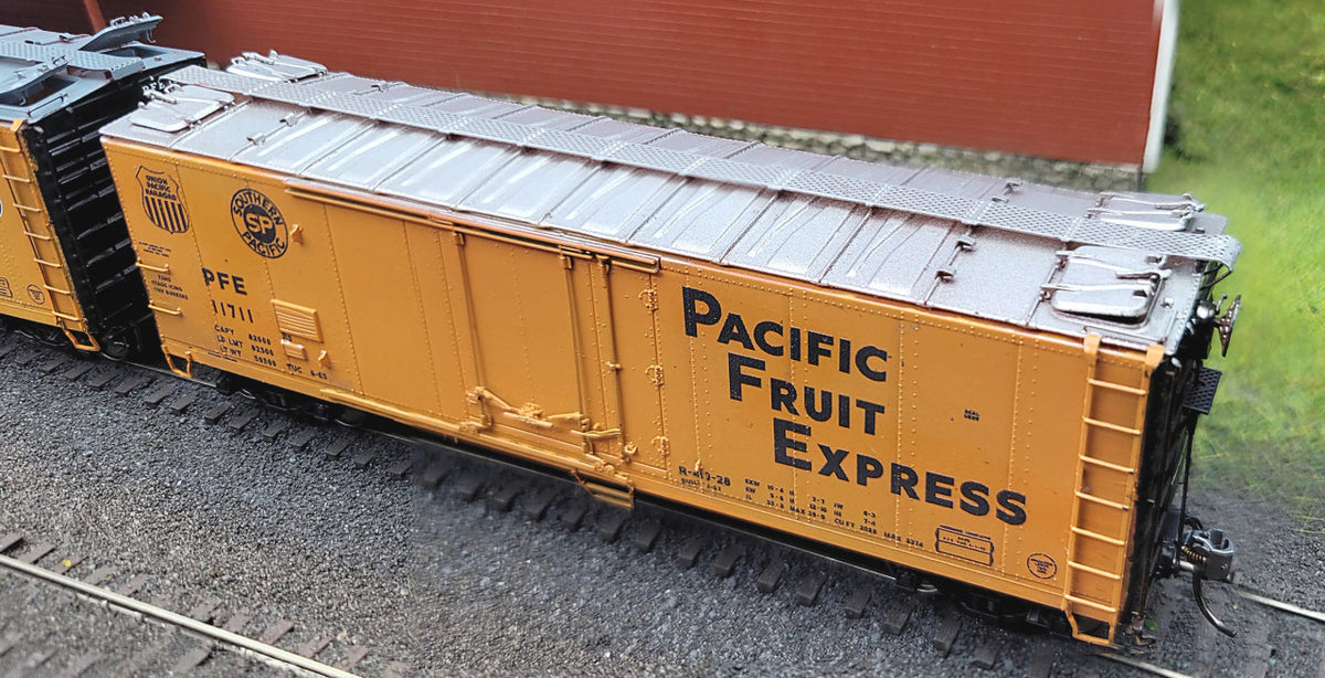 Rapido Trains Inc HO 196007A PFE R-40-27 Reefer PFE '1970s TIV Repaint' #1 - Single Car