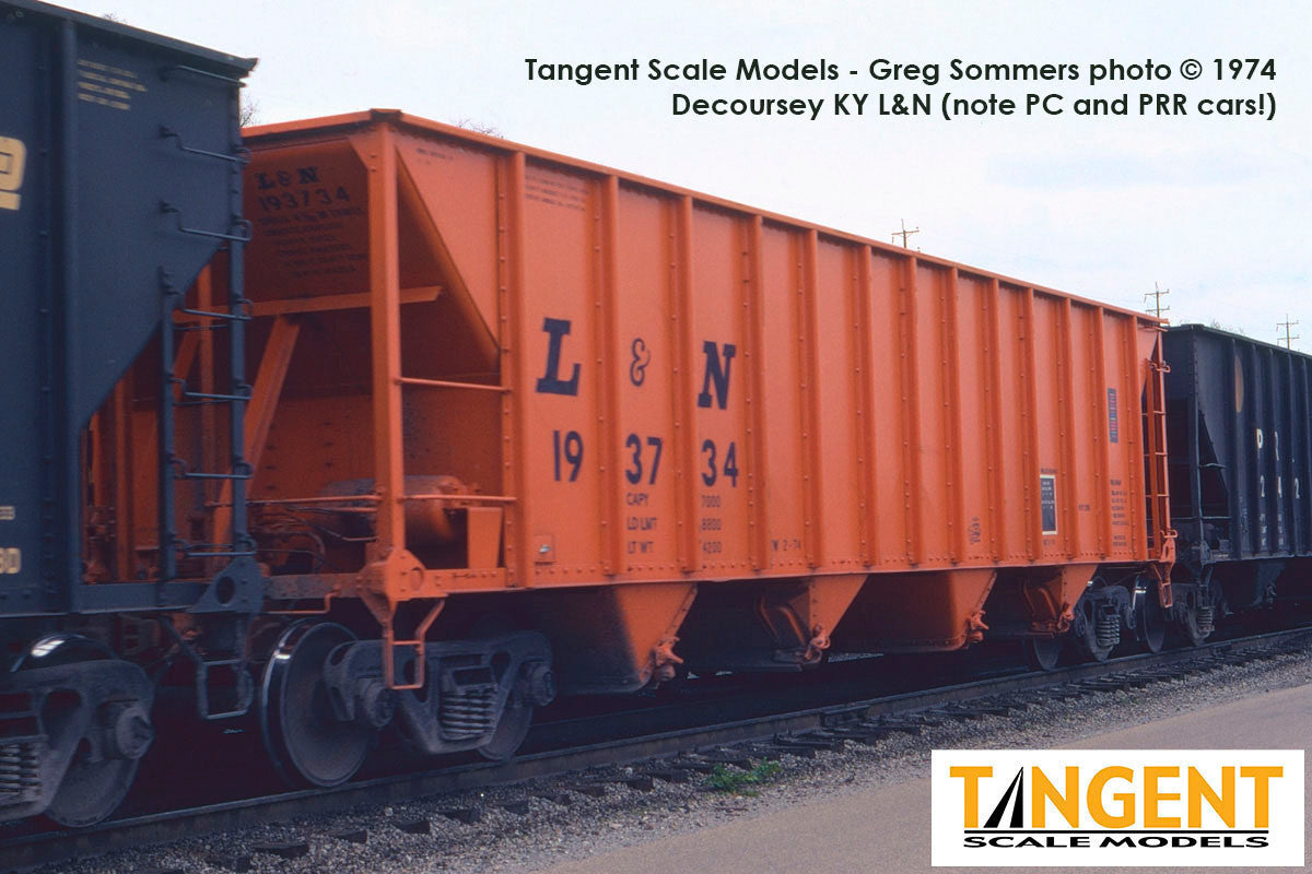 Tangent Scale Models HO 32014-22 Bethlehem Steel 3350CuFt Quad Coal Hopper Louisville & Nashville 'Delivery Orange' 1974 L&N #193725