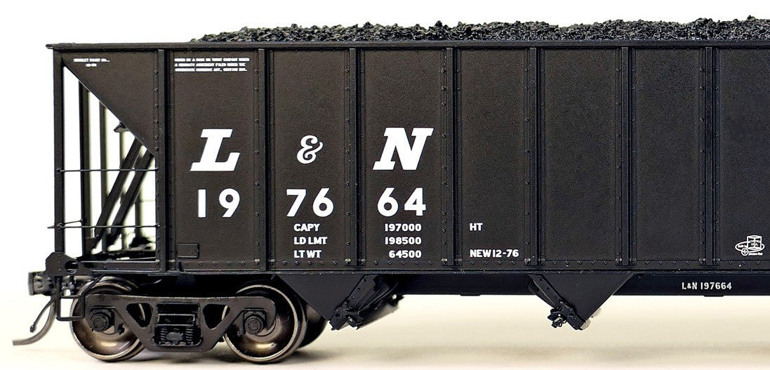 Tangent Scale Models HO 32016-03 Bethlehem Steel 3350CuFt Quad Coal Hopper Louisville & Nashville 'Delivery White Slant 1976' LN #197311