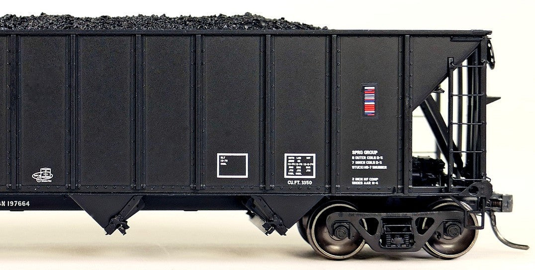 Tangent Scale Models HO 32016-13 Bethlehem Steel 3350CuFt Quad Coal Hopper Louisville & Nashville 'Delivery White Slant 1976' LN #197407