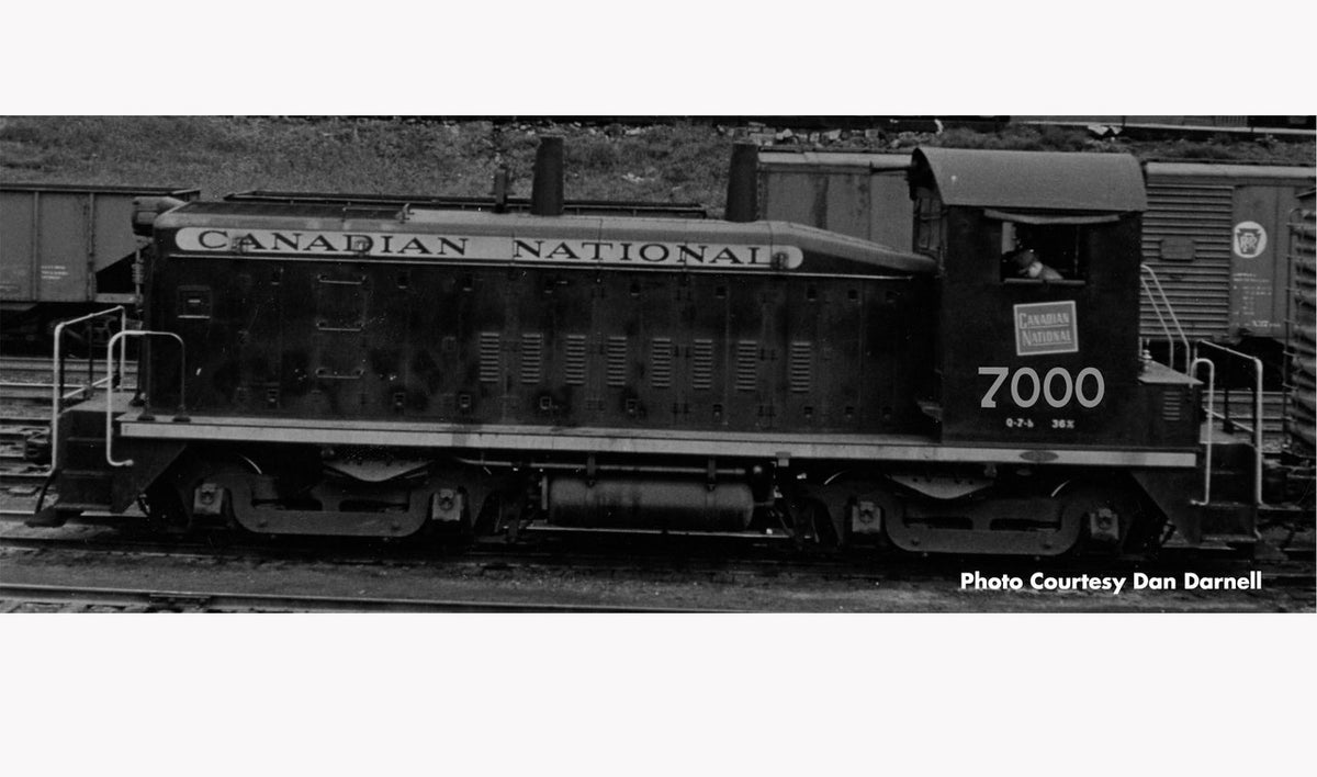 Rapido Trains Inc HO 27573 DCC/ESU LokSound V5 Equipped EMD SW9 Locomotive Canadian National 'Black Scheme' CN #7009