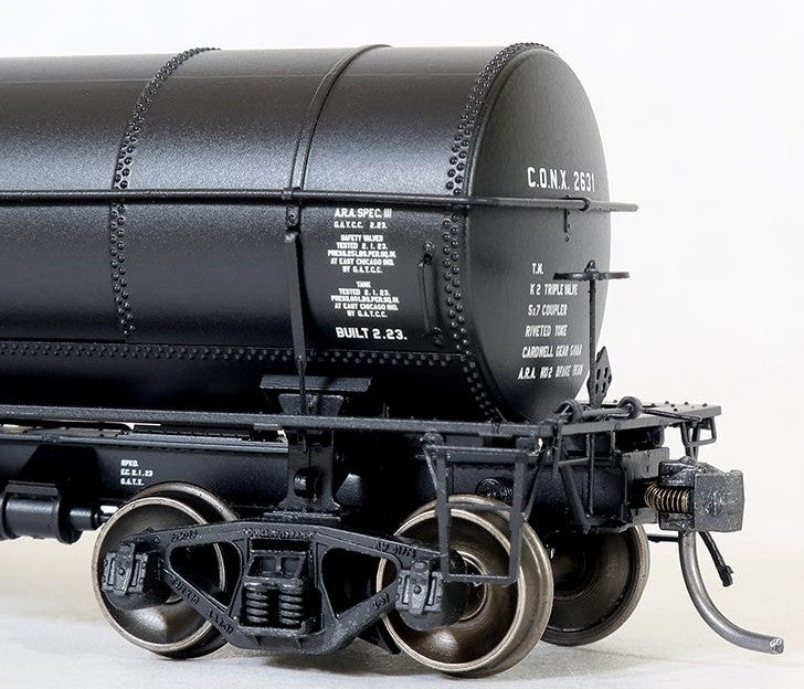 Tangent Scale Models HO 19023-04 General American GATC 8,000 Gallon 1917-Design Radial Course Tank Car CONX 'Continental Oil 1923+ Lease' CONX #2631