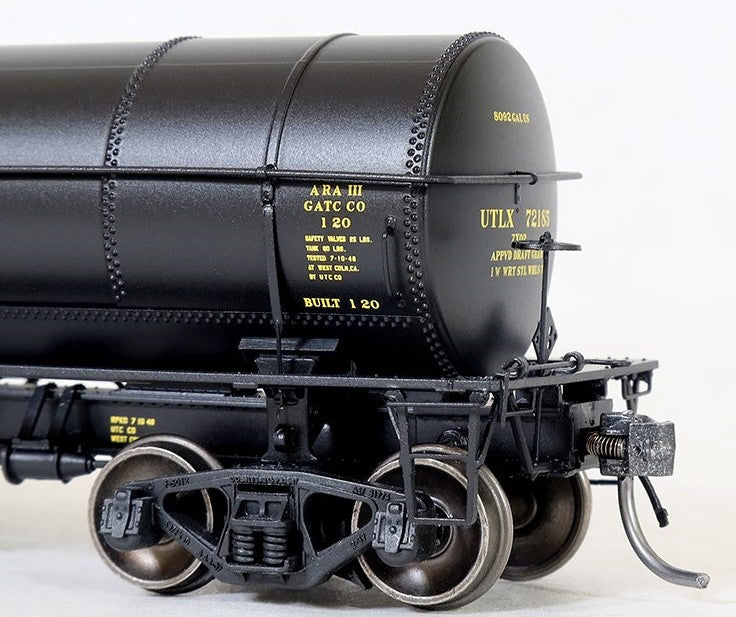 Tangent Scale Models HO 19026-05 General American GATC 8,000 Gallon 1917-Design Radial Course Tank Car UTLX 'Black Repaint 1948+' UTLX #72176