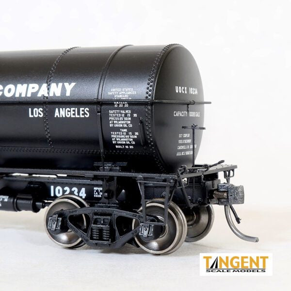 Tangent Scale Models HO 19072-11 General American 1917-design 10,000 Gallon Insulated Tank Car 'Union Oil of California 1937+' UOCX #10241