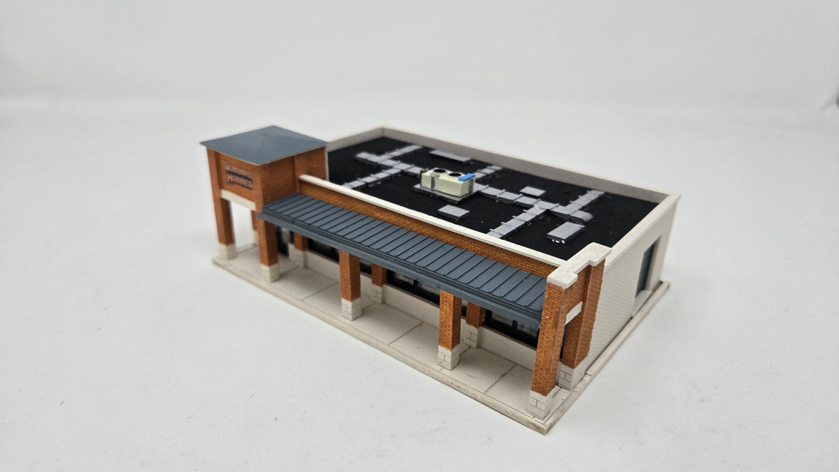 Lunde Studios HO Lombard Hobbies Retail Hobby Shop - Kit Exclusive