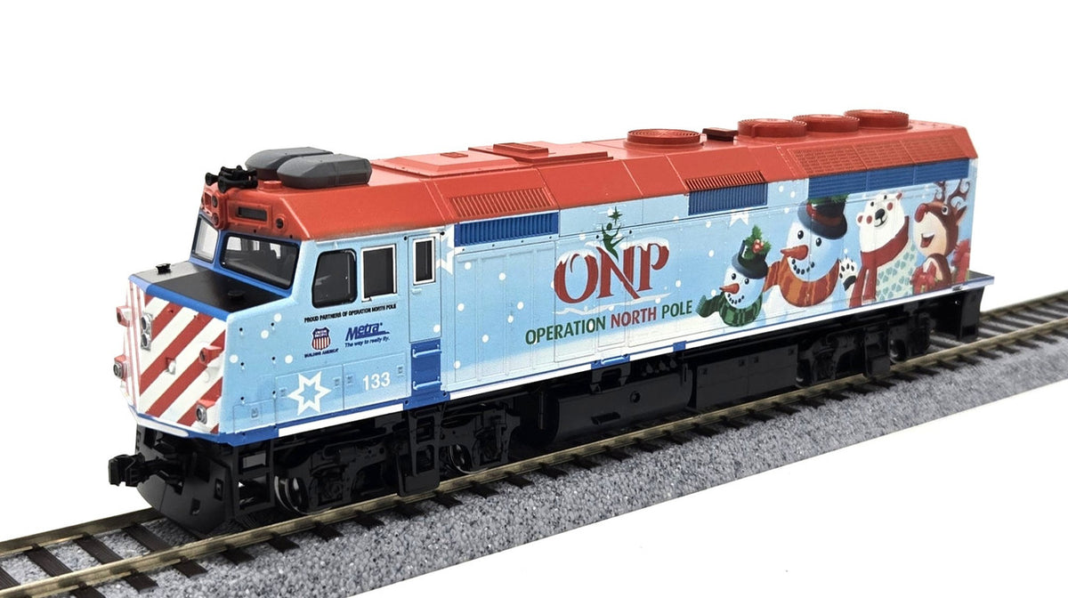 Kato HO 37-2016 DCC Ready EMD F40PH Locomotive Chicago Metra 2016 Operation North Pole w/ Ditch Lights #133