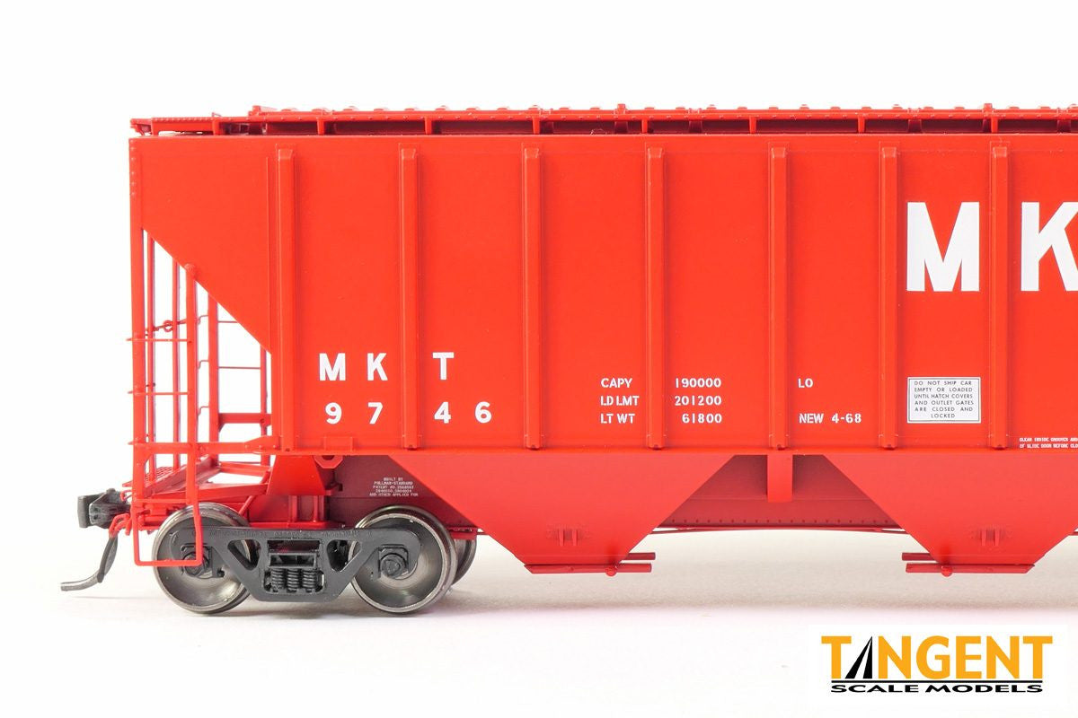 Tangent Scale Models HO 21028-02 Pullman-Standard PS-2 4427 High Side Covered Hopper Missouri-Kansas-Texas 'Delivery Red 4-1968' MKT #9608