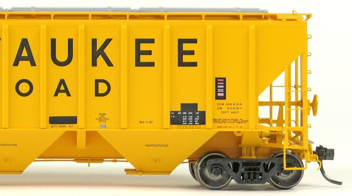 Tangent Scale Models HO 21037-01 Pullman-Standard PS-2 4427 High Side Covered Hopper Wisconsin Central 'Ex-Milwaukee Restencil 1987+' WC #97838