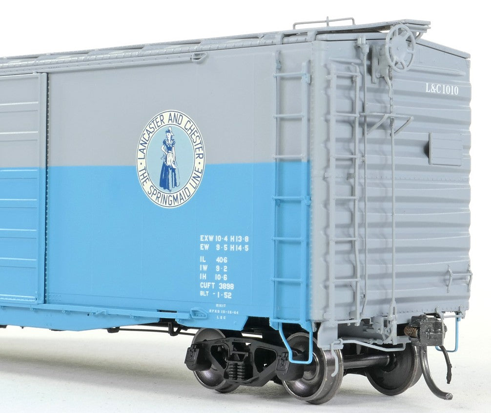 Tangent Scale Models HO 26015-02 Pullman-Standard 40′ PS-1 9′ Door Boxcar Lancaster & Chester "Blue & Gray 1964+" L&C #1010