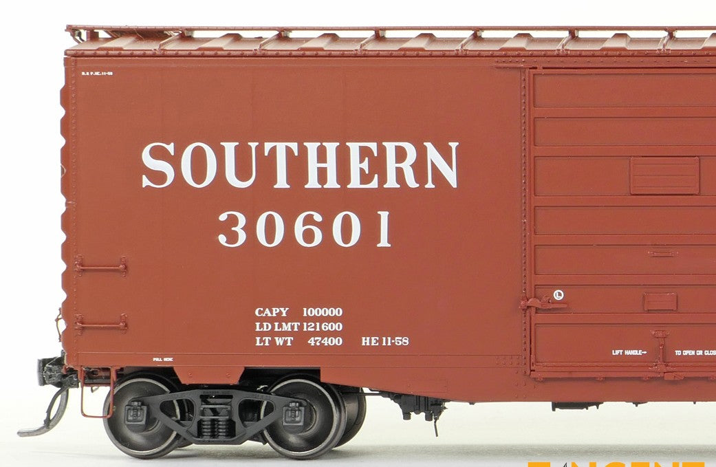 Tangent Scale Models HO 26017-01 Pullman-Standard 40′ PS-1 9′ Door Boxcar Southern "Repaint 1958+" SOU #30558