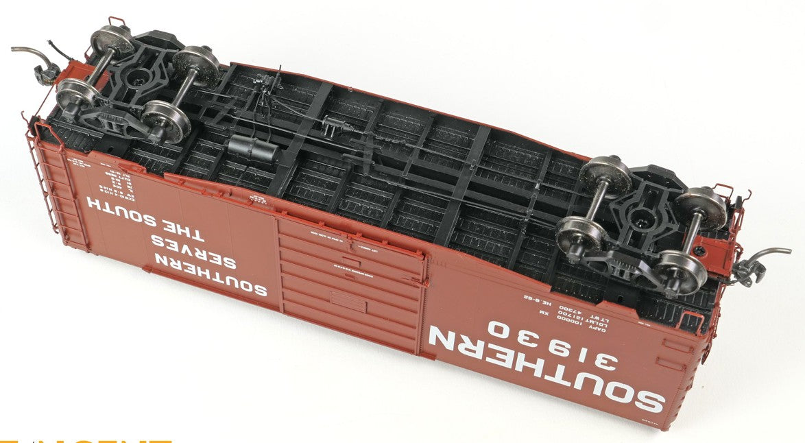 Tangent Scale Models HO 26018-01 Pullman-Standard 40′ PS-1 9′ Door Boxcar Southern "Serves the South Repaint 1962+" SOU #31766