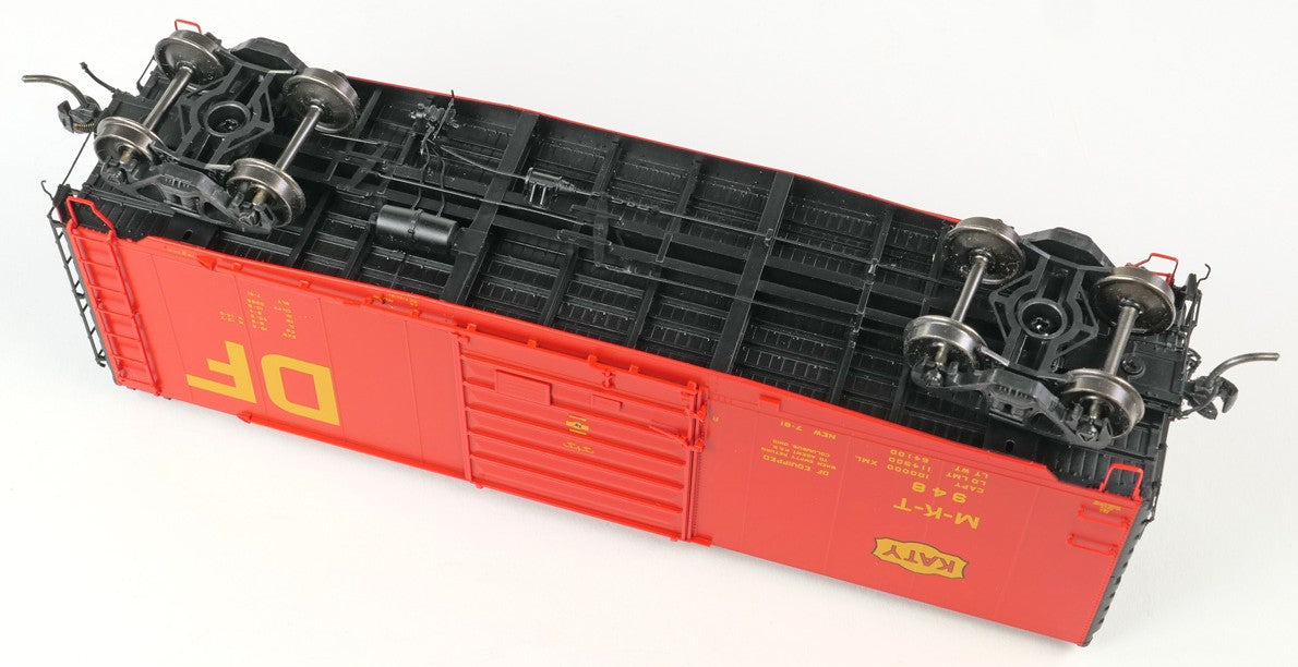 Tangent Scale Models HO 26025-02 Pullman-Standard 40′ PS-1 9′ Door Boxcar Missouri–Kansas–Texas "Delivery 7-1961" M-K-T #943