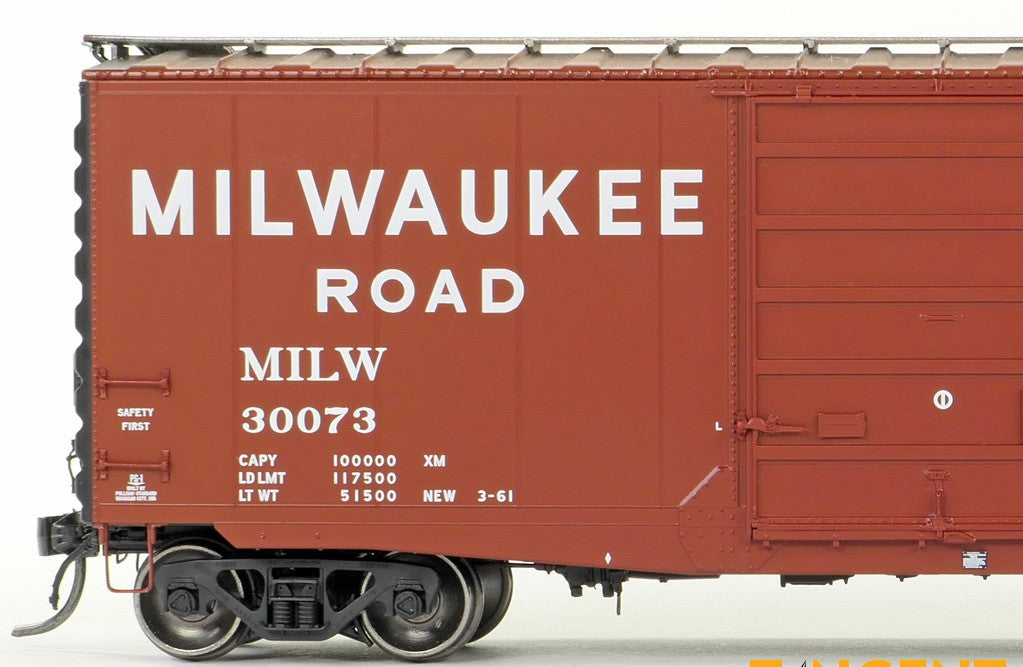 Tangent Scale Models HO 26032-01 Pullman-Standard 40′ PS-1 9′ Door Boxcar Milwaukee Road "Delivery 3-1961" w/ Superior Door MILW #30007