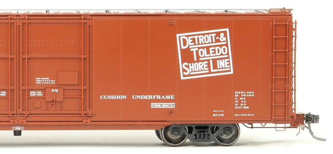 Tangent Scale Models HO 33016-02 Greenville 6,000CuFt 60′ Double Door Box Car Detroit and Toledo Shore Line 'Delivery Red 11-1963' D&TS #5401