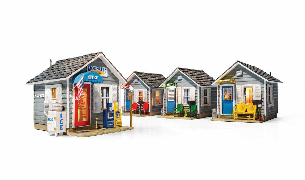 Woodland Scenics N BR4963 - Built-&-Ready Landmark Structure Moonlite Motor Court - Assembled