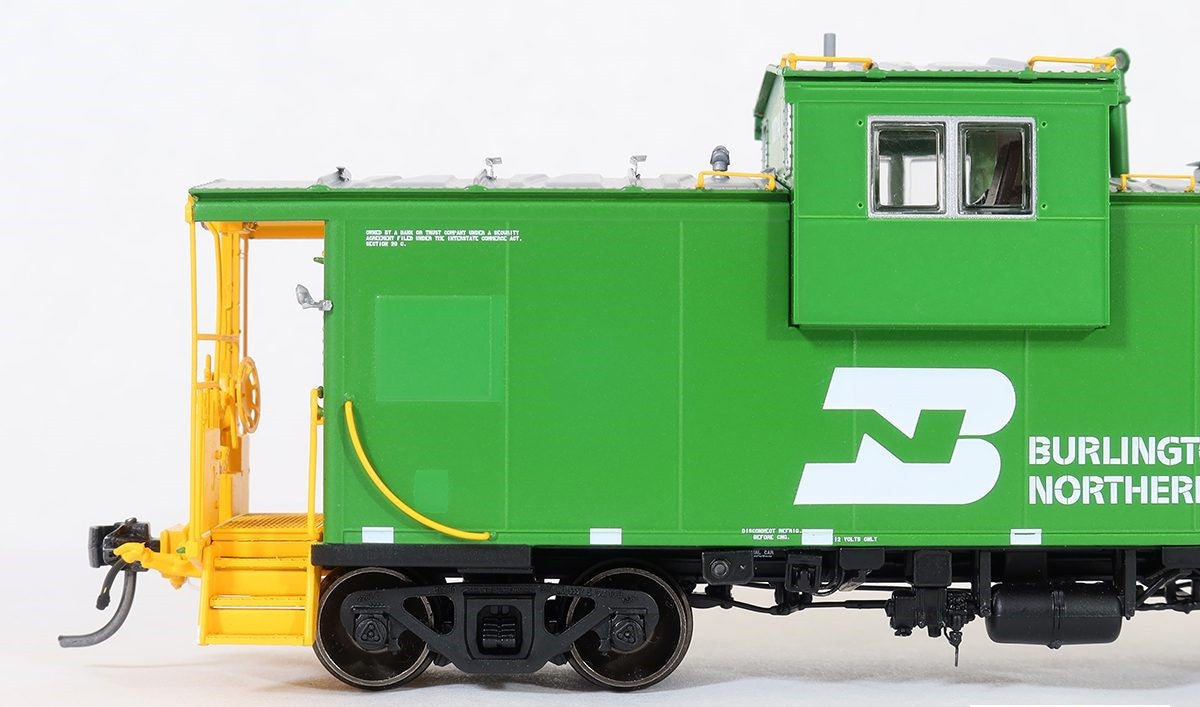 Tangent Scale Models HO 60314-02 ICC Wide Vision Cupola Caboose Burlington Northern '1981+ No RB No Windows w/ FRA Light' BN #10711