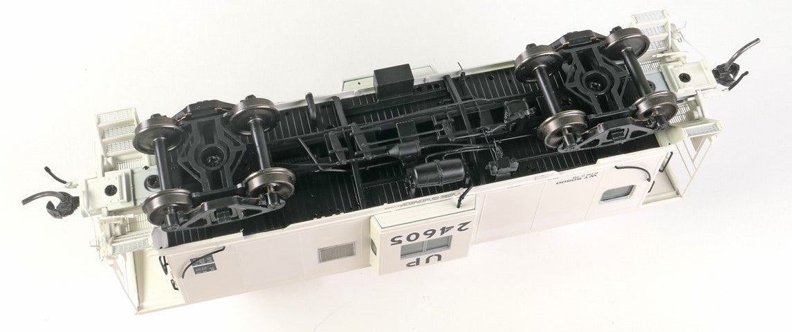 Tangent Scale Models HO 60413-01 ICC Bay Window Caboose Union Pacific 'Ex-Route Rock White Patch 1980+' w/ Red-Green Lights UP #24605