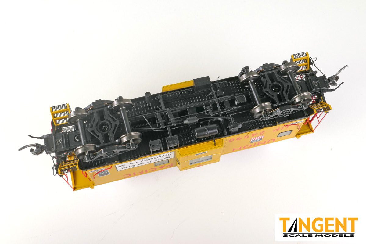 Tangent Scale Models HO 60416-01 ICC Bay Window Caboose Union Pacific 1981+ 'We Work for You' w/ Red-Green Lights UP #24591