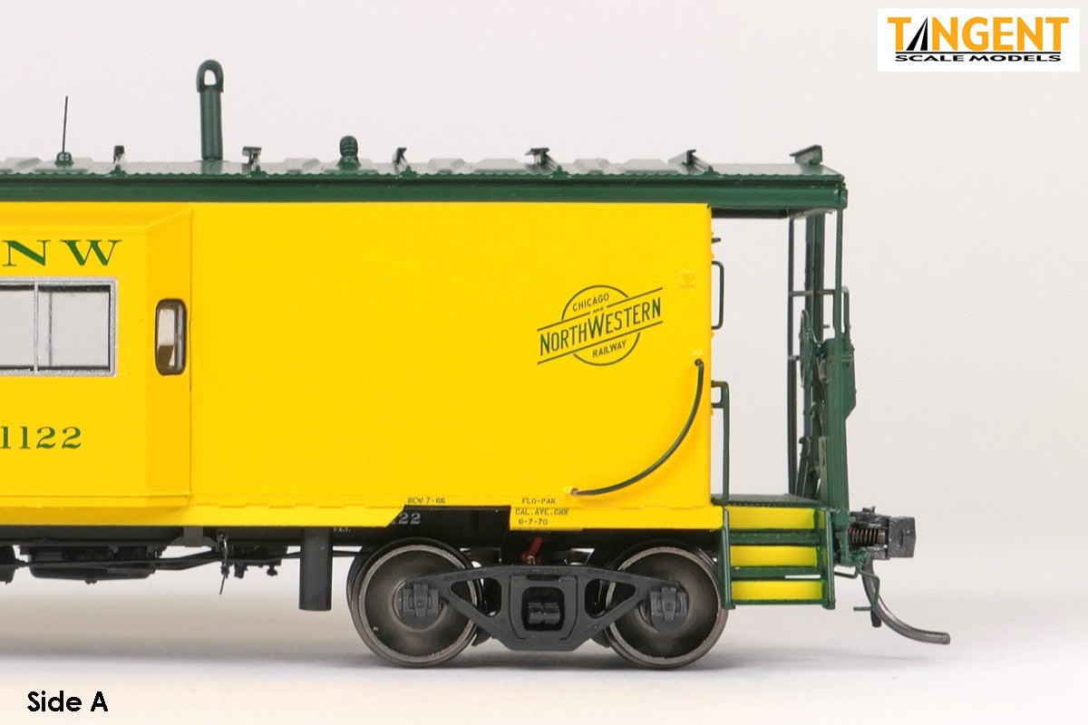 Tangent Scale Models HO 60521-01 ICC CNW Bay Window Caboose Chicago & Northwestern 'Yellow Repaint 1970+' CNW #11105