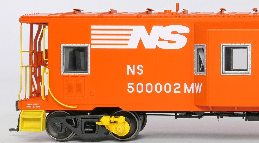 Tangent Scale Models HO 60615-01 Southern Railway Gantt Bay Window Caboose Norfolk Southern 'MOW Ballast Train Service 1992' NS #500002MW