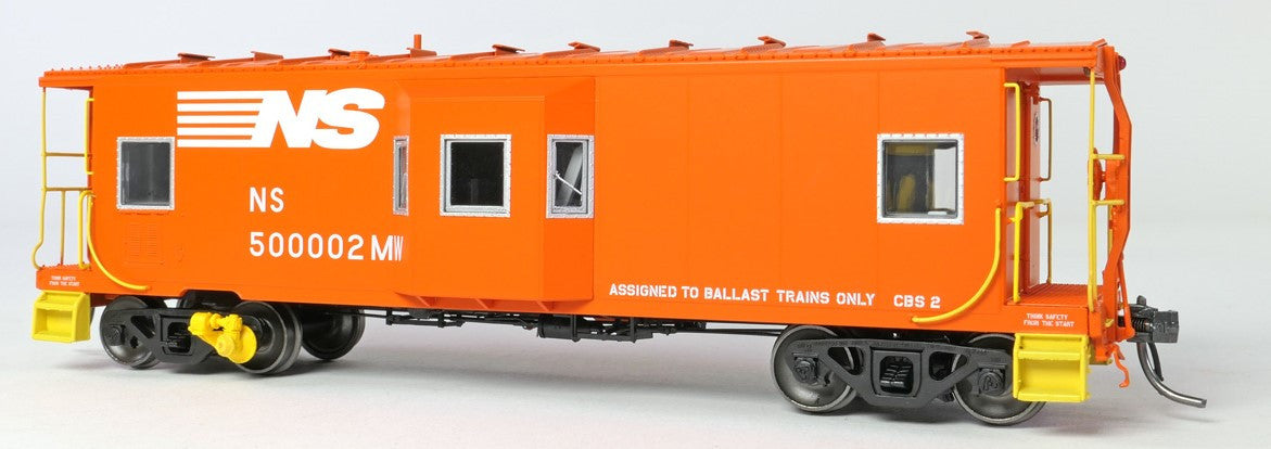 Tangent Scale Models HO 60615-01 Southern Railway Gantt Bay Window Caboose Norfolk Southern 'MOW Ballast Train Service 1992' NS #500002MW