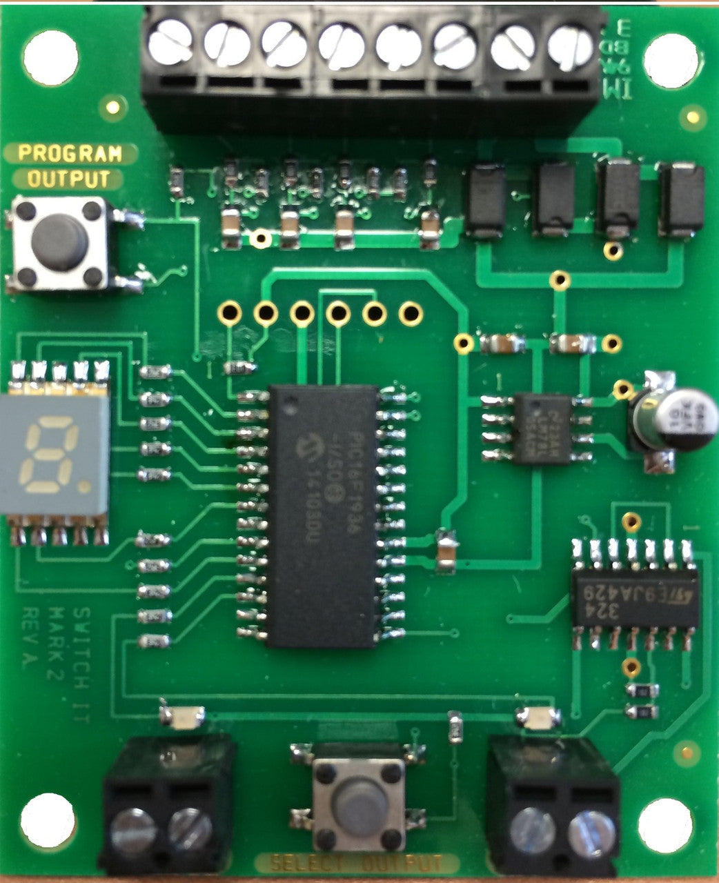 NCE DCC 5240154 SwitchIt Mk2 Accessory Decoder