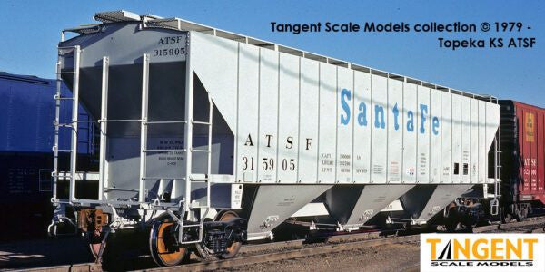 Tangent Scale Models HO 20058-11 Pullman-Standard PS-2CD 4750 Covered Hopper ATSF 'Delivery Gray 10-1979' ATSF #315982