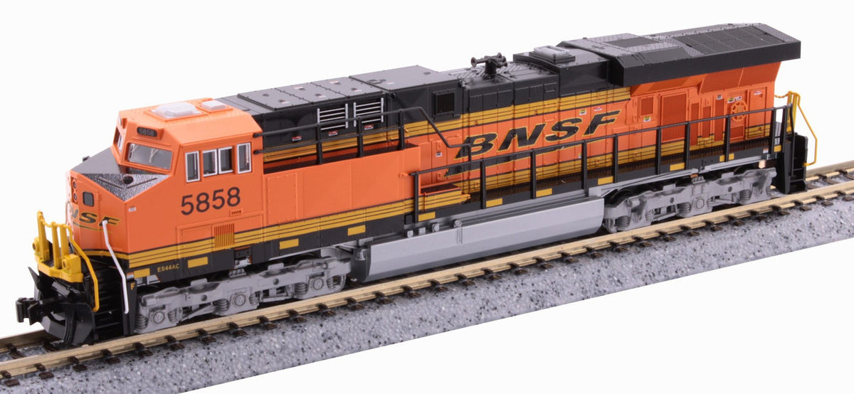 Kato N 176-8958-LS-DMW with DCC/ESU LokSound V5 GE ES44AC GEVO Locomotive BNSF Railway Swoosh scheme BNSF #5858