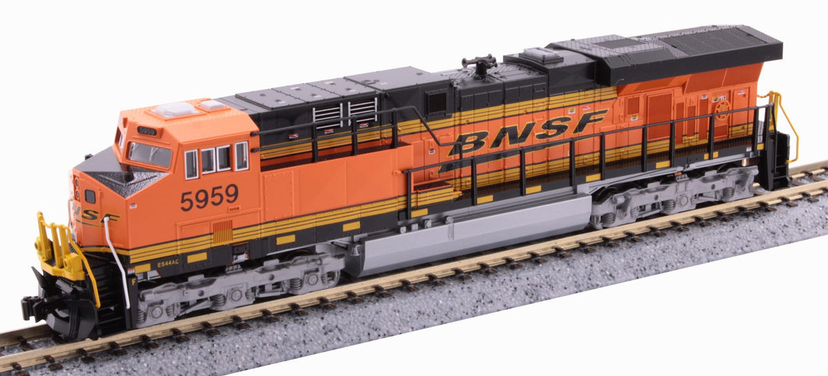 Kato N 176-8959-LS-DMW with DCC/ESU LokSound V5 GE ES44AC GEVO Locomotive BNSF Railway Swoosh scheme BNSF #5959