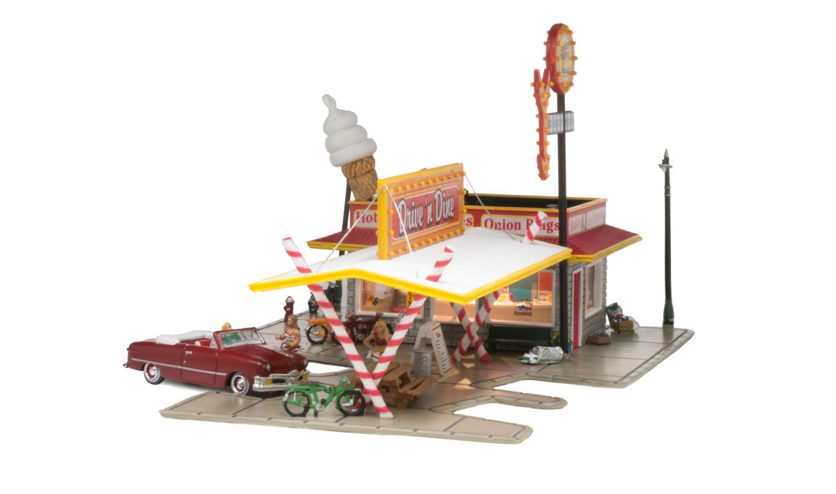 Woodland Scenics N BR4929 Built Up Drive N Dine