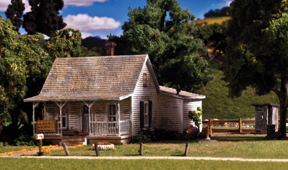 Woodland Scenics HO BR5040 Built Up Old Homestead
