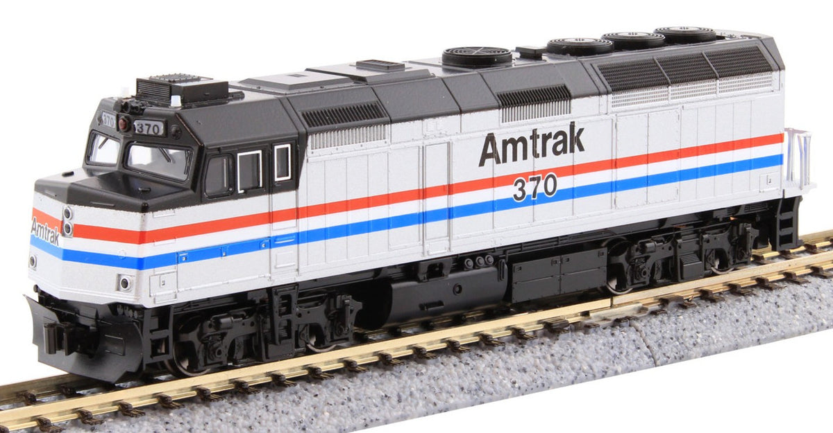 Kato N 106-3530-LS-DMW with DCC/ESU LokSound V5 Amtrak F40PH Locomotive & LIGHTED Superliner Phase III Scheme 4-Unit Set
