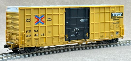Aurora Miniatures HO 305062 Gunderson / Greenbrier 6276 cf 50′ Plate F Boxcar TTX '2004 version' FBOX #504944