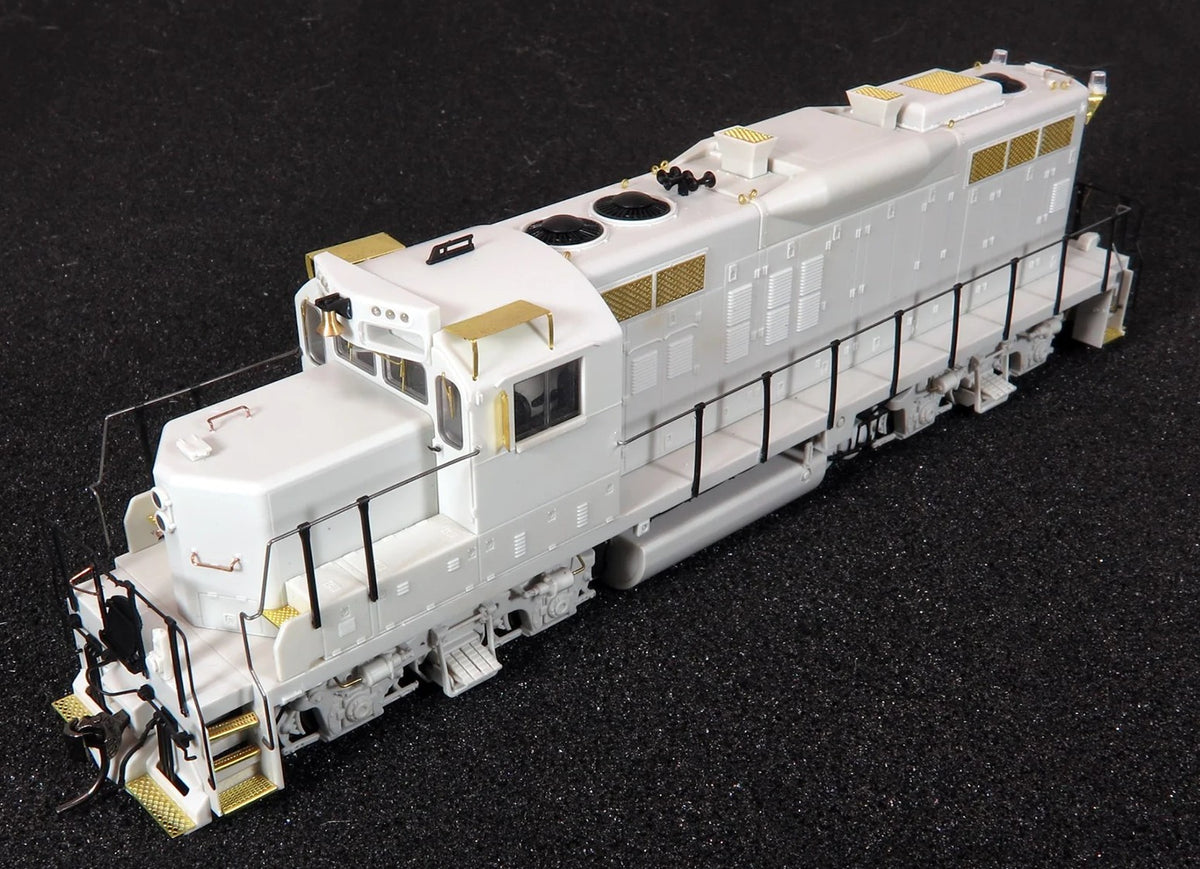 Rapido Trains Inc HO 54522 DCC/ESU LokSound V5 Equipped GP9u Locomotive Cando CCGX #4024