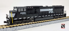 Kato N 176-7614 DCC Ready EMD EMD SD70M Locomotive w/Standard Flat