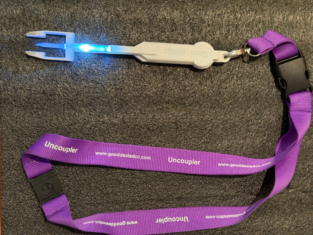 GoodDealsDCC N UNC-5  The 'Uncoupler' Enlightened White