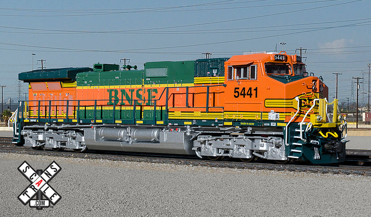 ScaleTrains Rivet Counter N SXT32561 DCC Ready GE DASH 9-44CW Burlington Northern Santa Fe 'Frankenloco' BNSF #5441