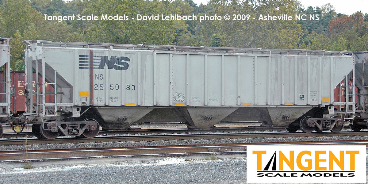 Tangent Scale Models HO 36224-01 NW Roanoke Shops 4750CuFt Covered Hopper Norfolk Southern 'Conspicuity HC-71 2005+' NS #254081