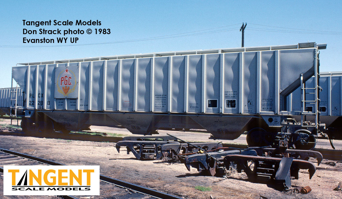 Tangent Scale Models HO 36366-01 PS4750 Covered Hopper Pullman Leasing Co Producer’s Grain 1980 PLCX #22078