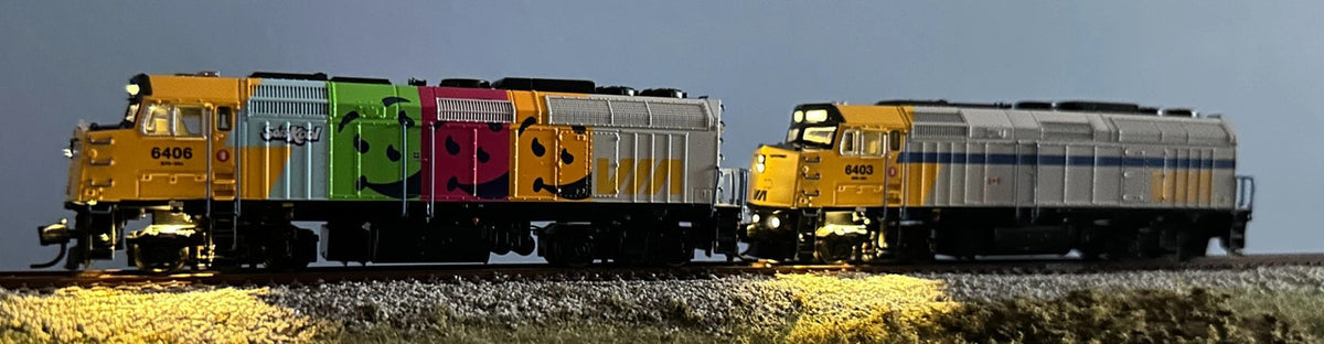 Rapido Trains Inc N 580510 DCC/ESU LokSound V5 Equipped F40PH-2D Locomotive VIA Rail 'Original Scheme' VIA #6403