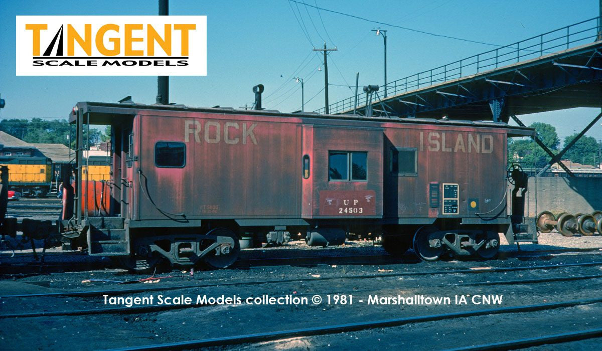 Tangent Scale Models HO 60414-01 ICC Bay Window Caboose Chicago & Northwestern Lease 1980+ w/ FRA Red Light UP #24503