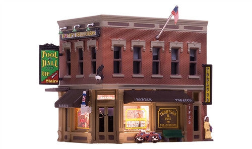 Woodland Scenics N BR4923 Built Up Corner Emporium