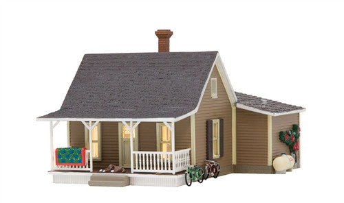 Woodland Scenics N BR4926 Built Up Granny's House