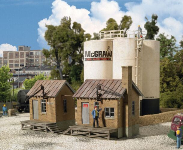 Walthers Cornerstone HO 933-2913 McGraw Oil Company - Kit