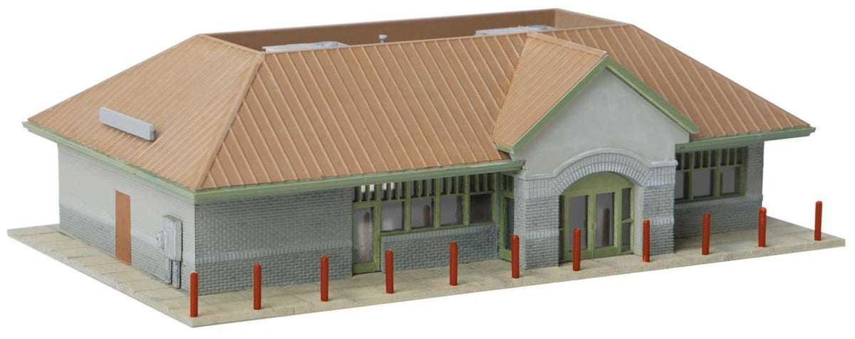 Walthers Cornerstone N 933-3887 Modern Suburban Station - Kit