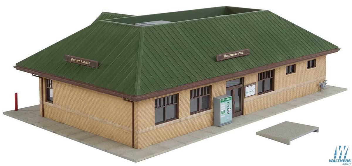 Walthers Cornerstone HO 933-4095 Modern Suburban Station - Kit