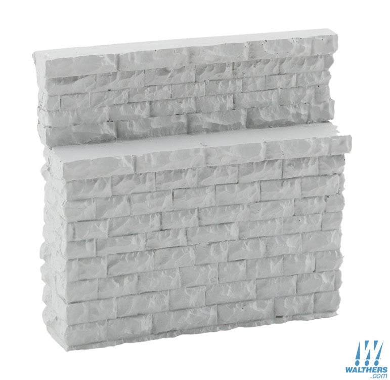 Walthers Cornerstone 933-4585 Single Track RR Bridge Stone Abutment - Low - Resin Casting
