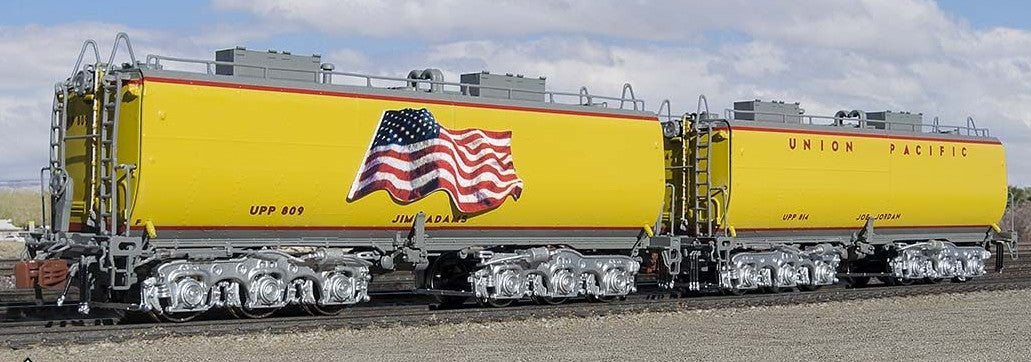 ScaleTrains Rivet Counter N SXT30021 Union Pacific Steam Excursion Post 2006 Water Tender Set