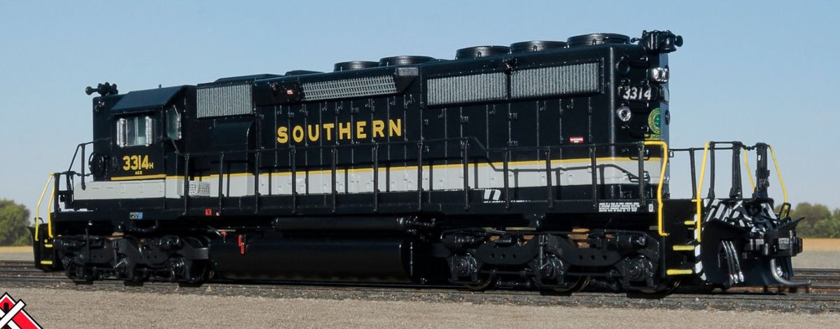 ScaleTrains Rivet Counter N SXT33818 DCC Ready EMD SD40-2 Locomotive Southern High Hood 'Dulux Lettering' SOU #3327K